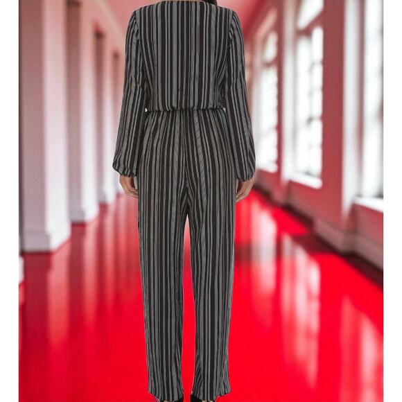 APT 9 Jumpsuit Wide Leg Surplice Wrap Tie Front Long Sleeve Black & White - XL - Picture 2 of 12